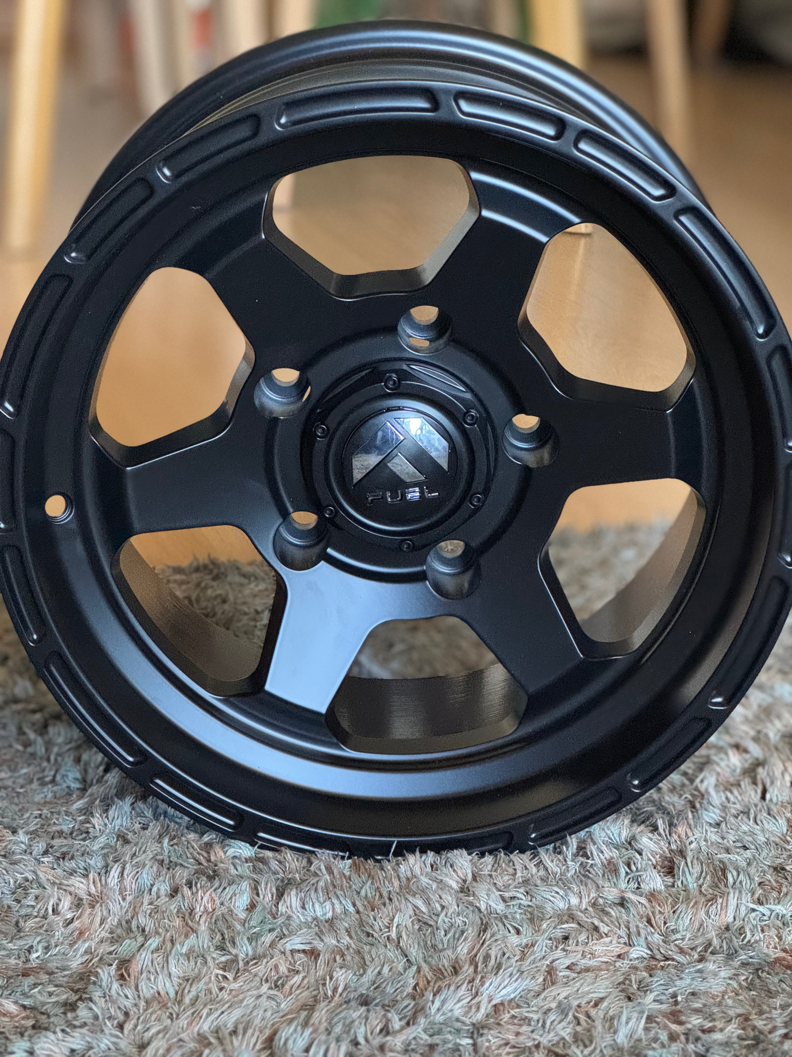 Llantas 5x139.7 8" Negro Satin (4 Un.)